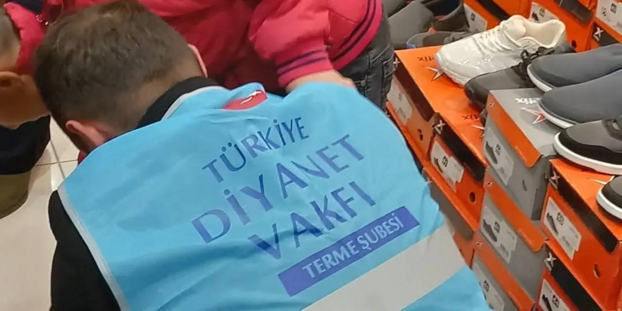 Terme İlçe Müftülüğü’nden Çocuklara Bayram Desteği