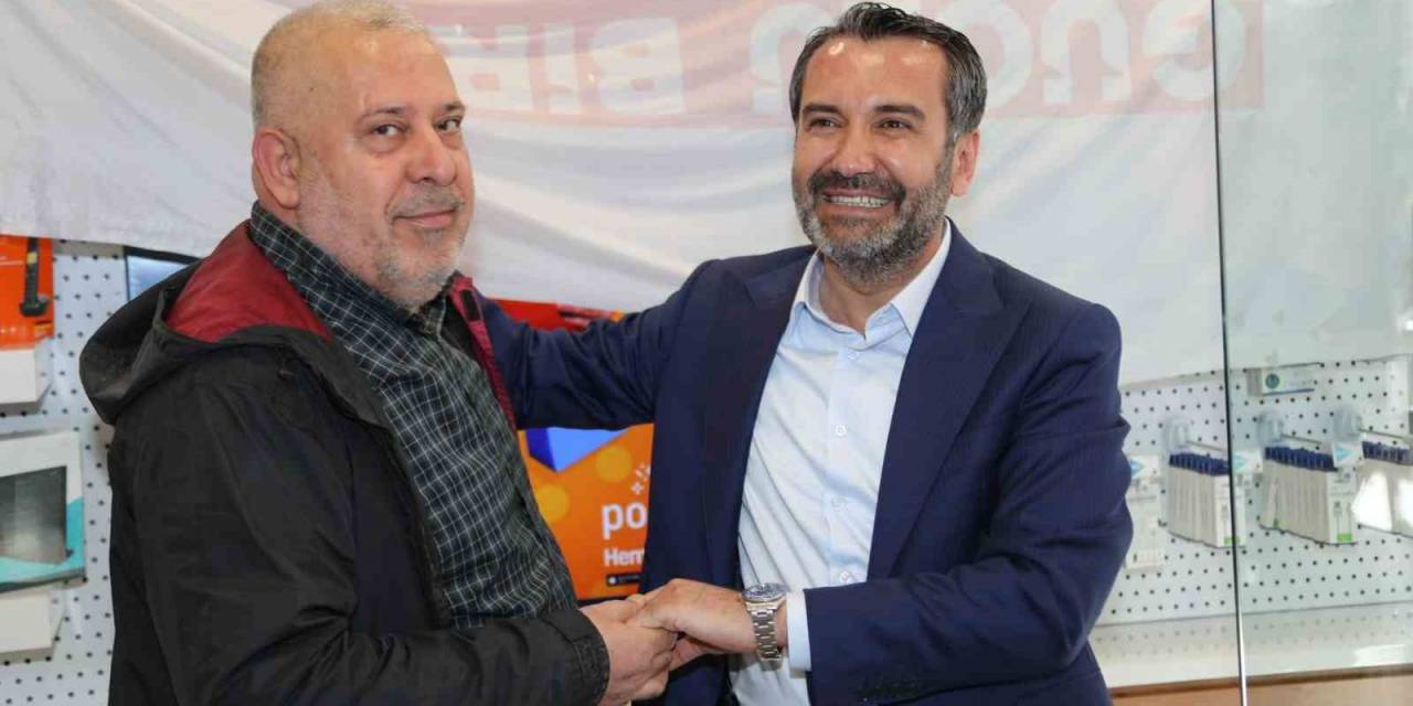 Başkan Şerifoğulları Esnaf Ve Vatandaşlarla Bir Araya Geldi