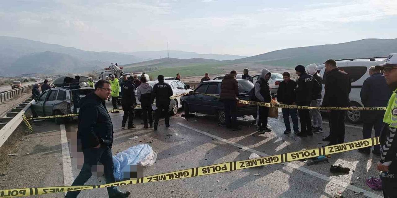 Ankara’da Zincirleme Trafik Kazası: 1 Ölü, 11 Yaralı