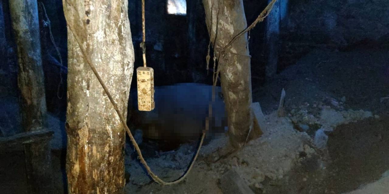 Aşkale’de Yağışlar Ahırın Çökmesine Neden Oldu