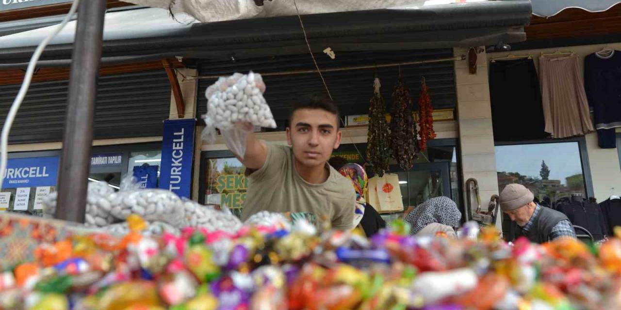 Kahramanmaraş’ta Bayram Şekerleri Ve Lokumlar Tezgahlarda Yerini Aldı