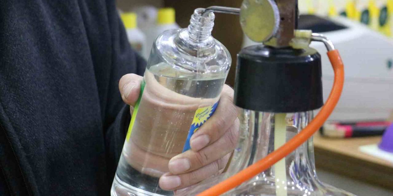 Uzmanı Uyardı, Renkli Kolonyalardan Kaçının