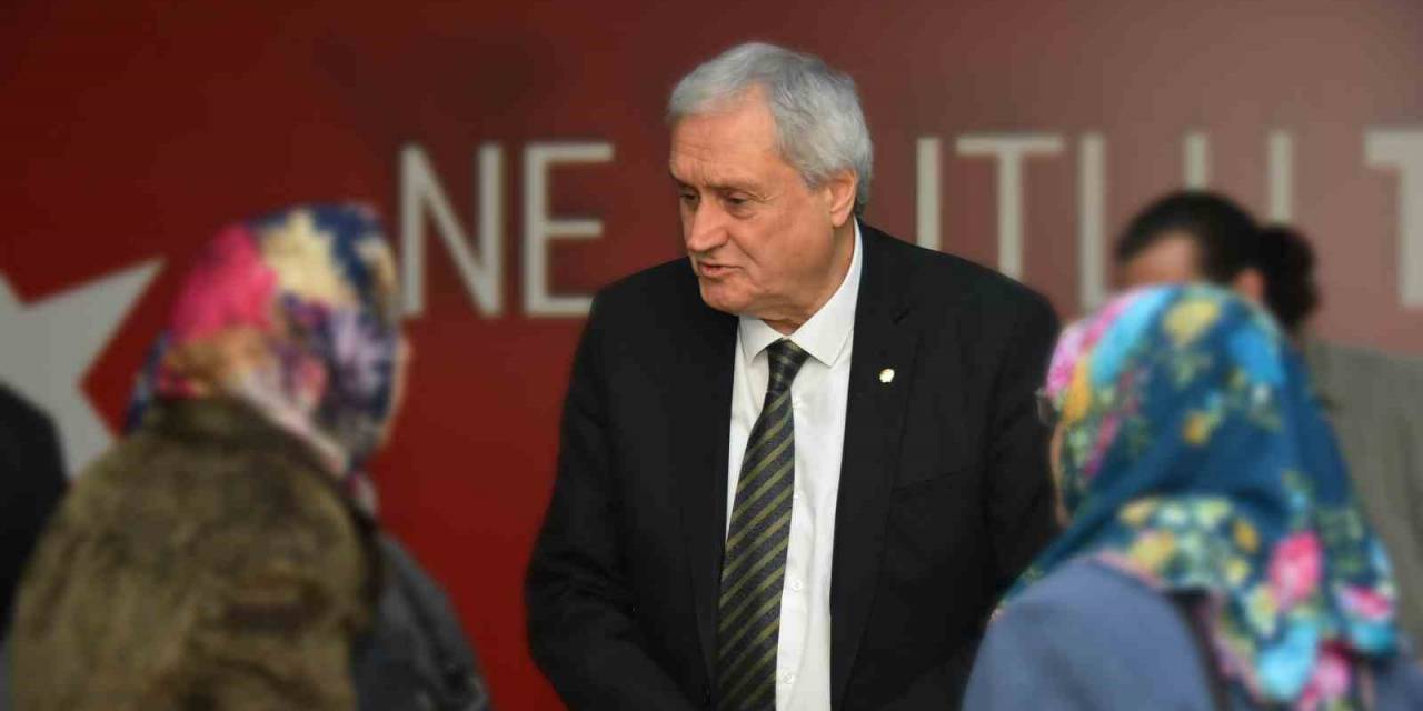 Bozüyük Belediyesi’nden İhtiyaç Sahibi Ailelere Bayram Desteği