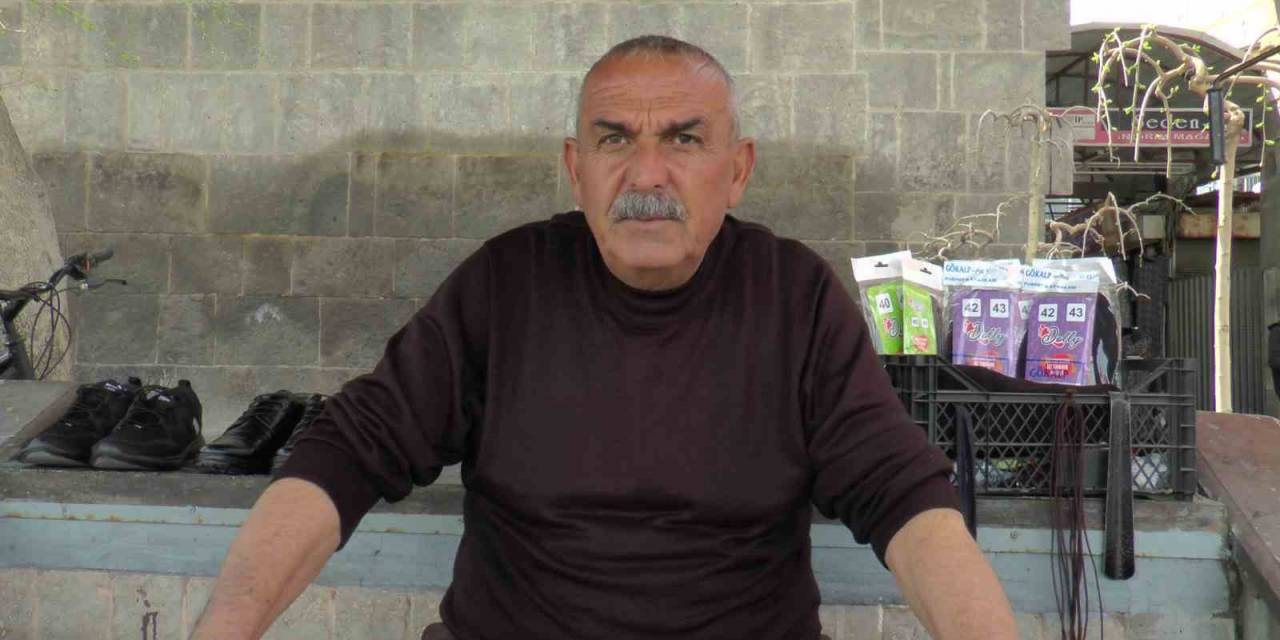 Ayakkabı Boyacılarının Yüzünü Bayram Güldürdü