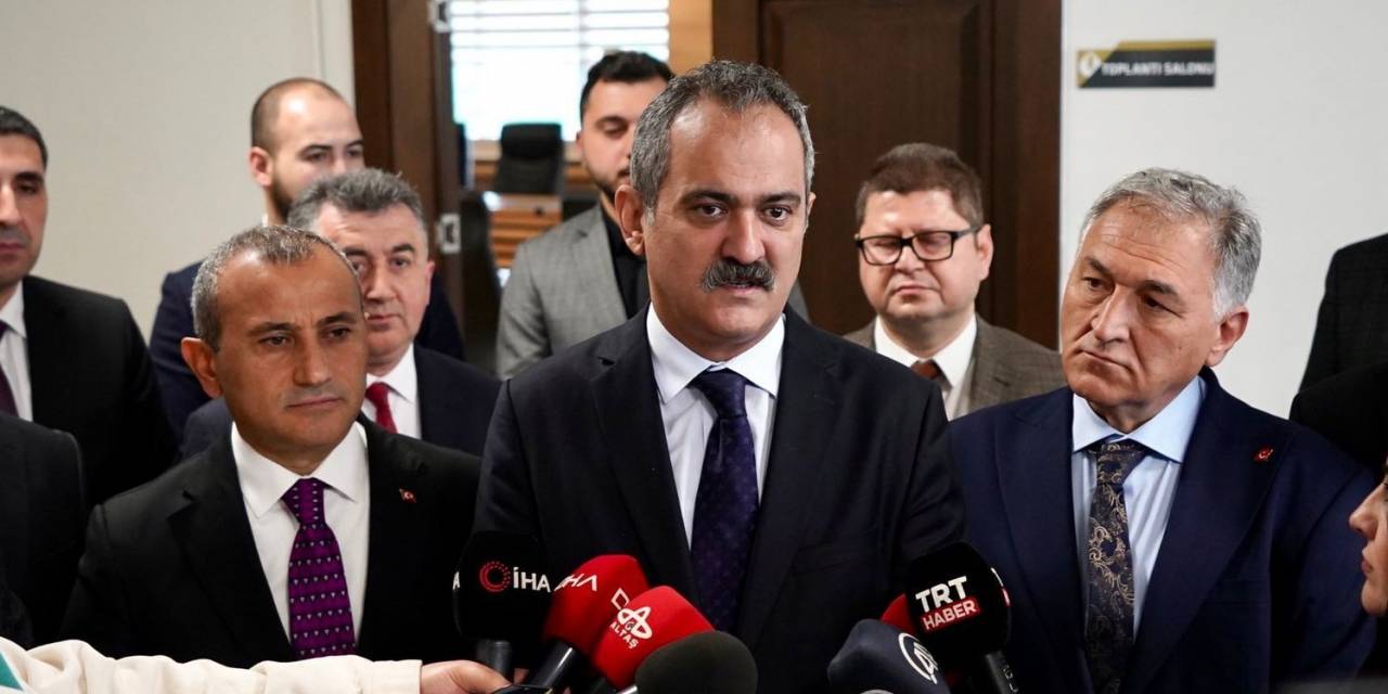 Bakan Özer: “eğitime Sadece Temel Ve Ortaöğretim Olarak Değil, Bütün Olarak Bakıyoruz”
