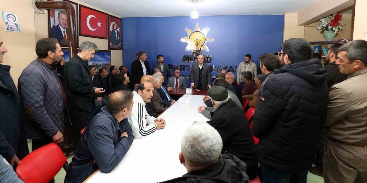 Başkan Sekmen Dur Durak Demeden Çalışıyor