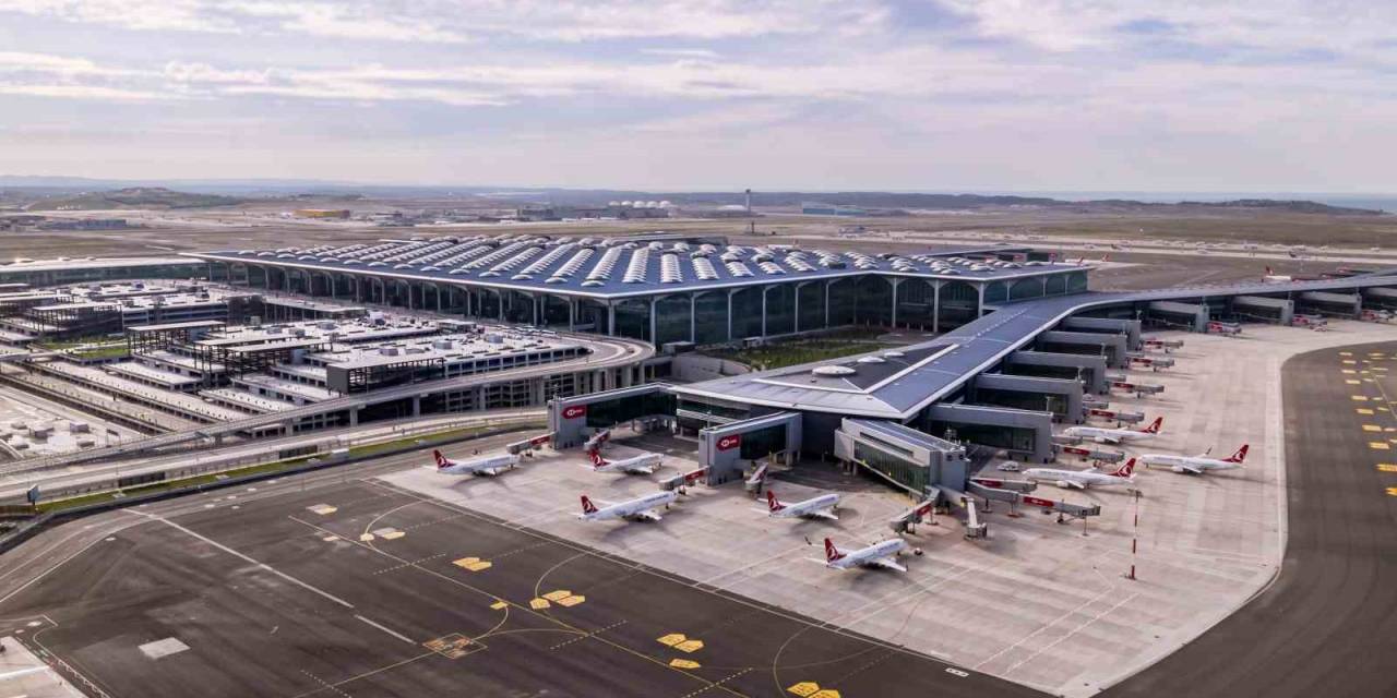 İstanbul Havalimanı Kendi Rekorunu Kırdı