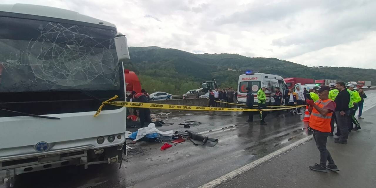 D-650’de Feci Kaza: 2 Ölü, 8 Yaralı