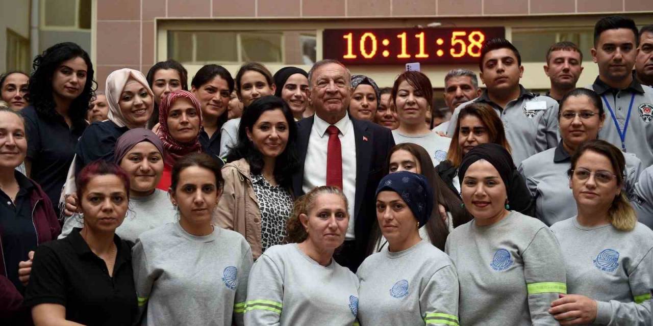 Seyhan Belediyesi’nde Bayramlaşma Sevinci