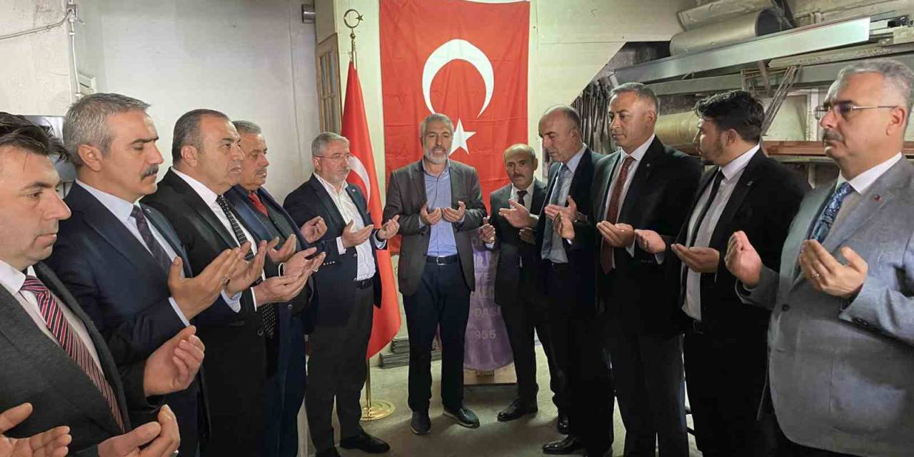 Esnaf Asırlık ‘arife Duası’nda Buluştu