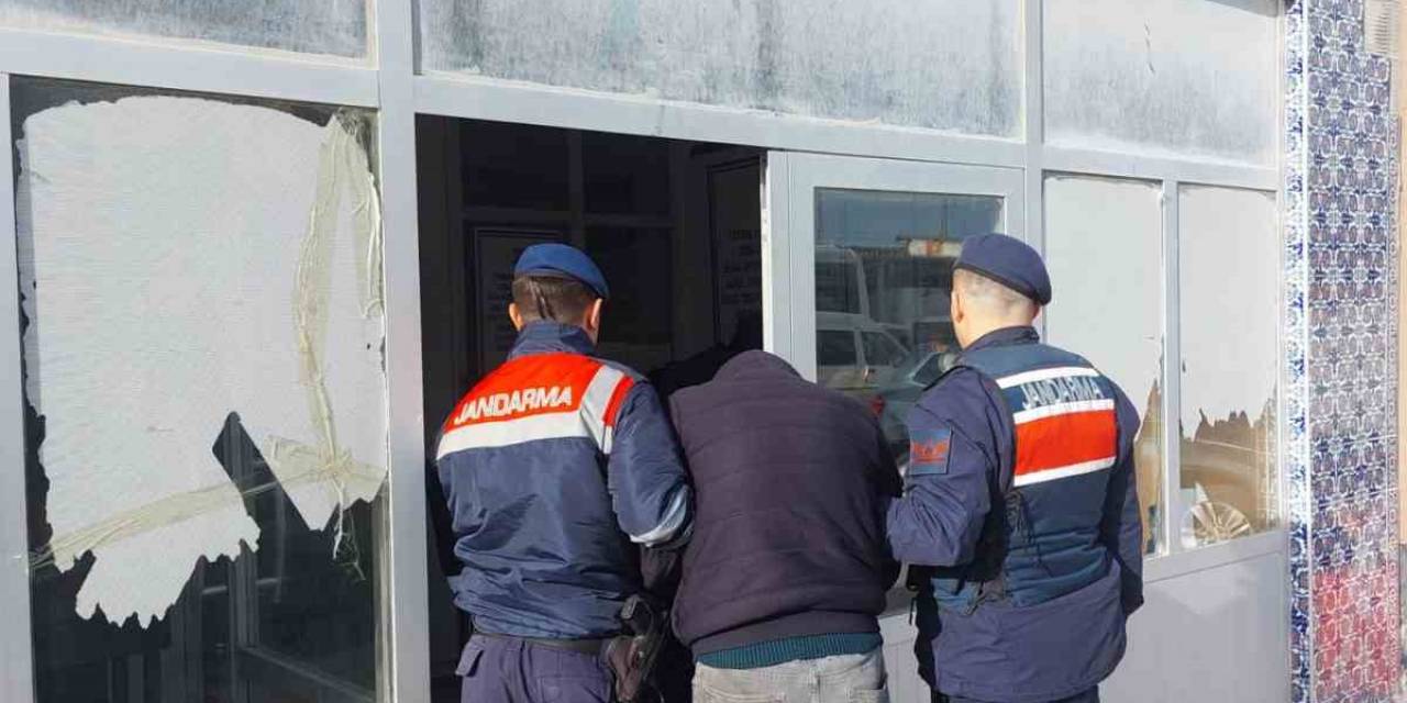 Kendini Jandarma Olarak Tanıtan Şahıs Ekiplerden Kaçamadı