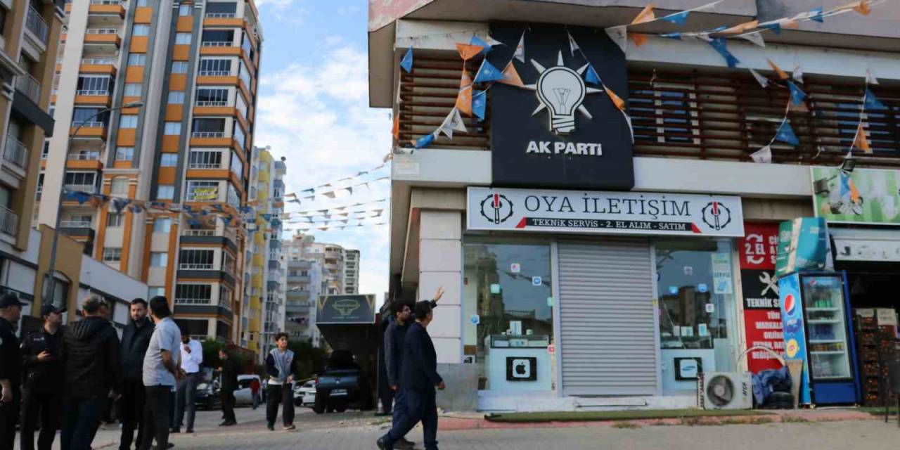 14 El Ateş Etmiş: Ak Parti Çukurova İlçe Başkanlığına Silahlı Saldırı Düzenleyen Şüpheli Yakalandı