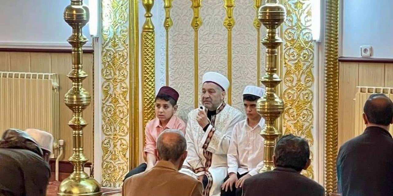Hafızalar Son Mukabele-i Şerifi Okudular