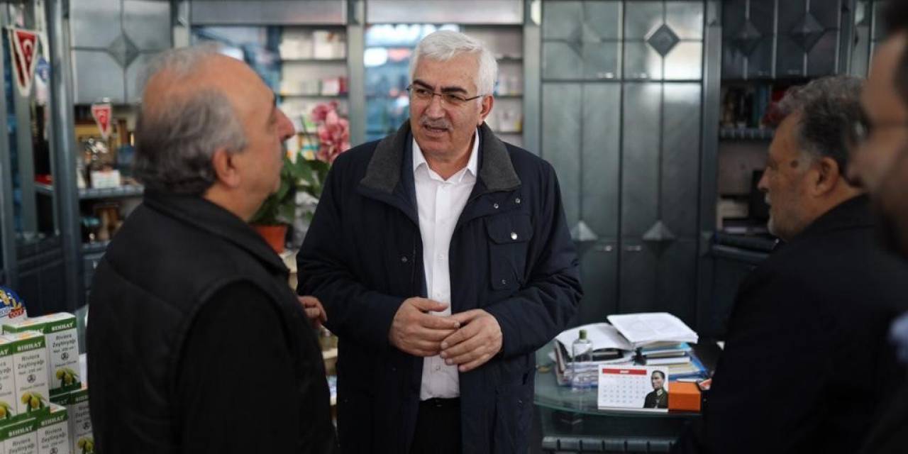 Öz; “verilene Razı Olan Ülkeden, Hakkını Arayan Ülkeye”