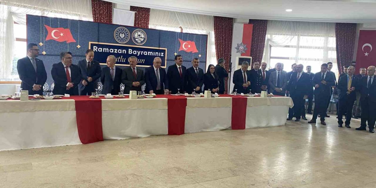 Zonguldak Protokolü Bayramlaştı