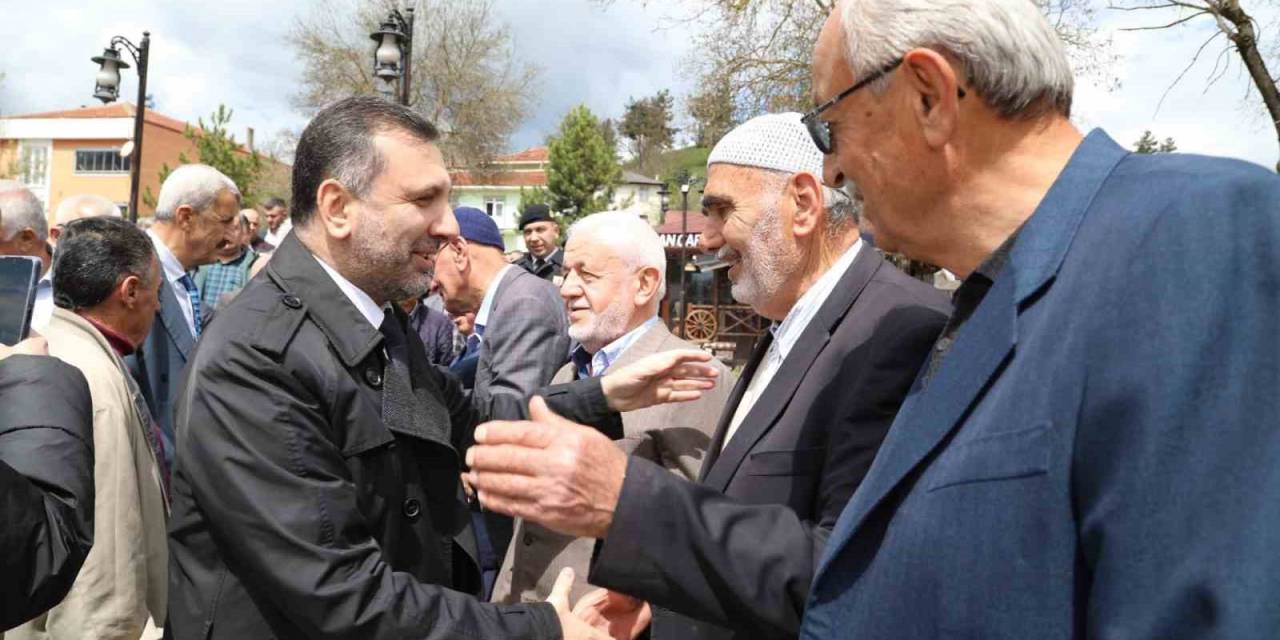 Başkan Sarıcaoğlu: "bayramlar Sosyal Sorumluluk Anlayışının Zirveye Çıktığı Müstesna Günlerdir"