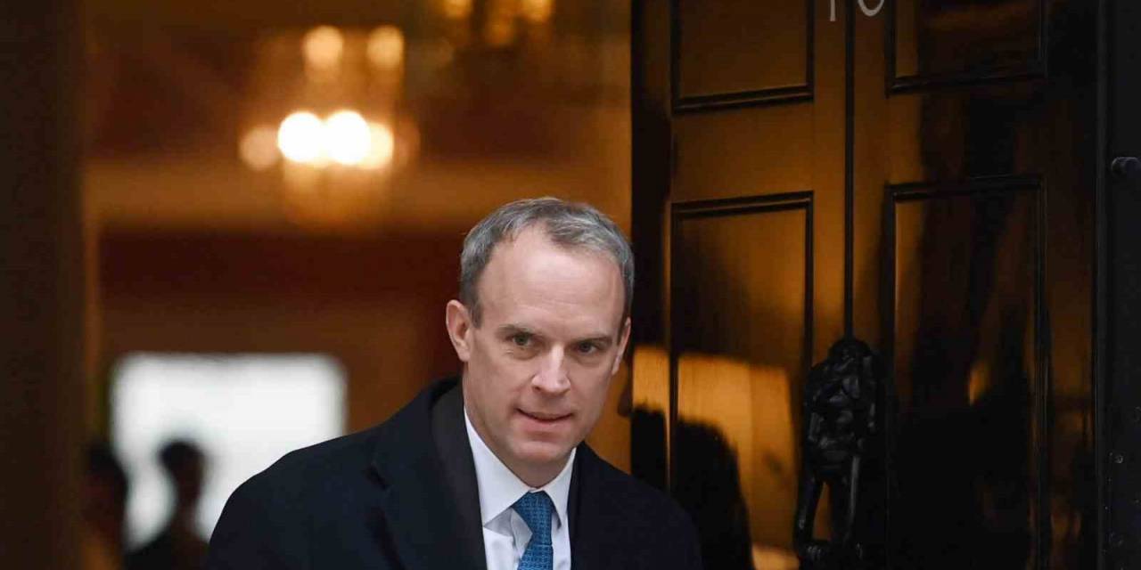 İngiltere Başbakan Yardımcısı Raab İstifa Etti