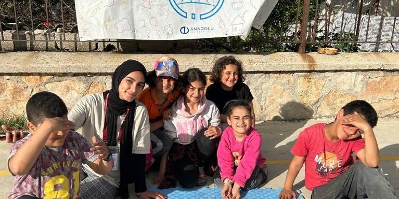 Anadolu Oyun Evi Çocuklar İçin Bayramda Yollarda