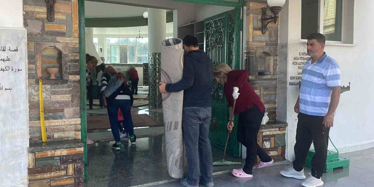 Bir Ayakkabı Tepkisi De Akşener Ve İmamoğlu’na