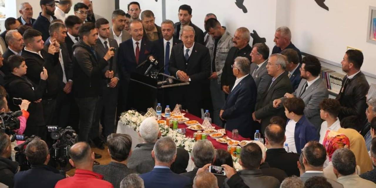 Bakan Akar: “teröristler Kan Ağlıyor, Bitecekler. Tek Umutları Seçim”