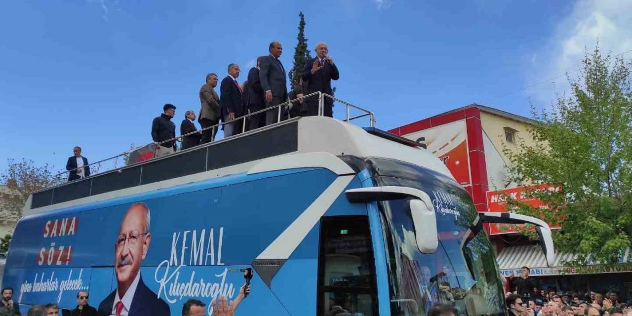 Kılıçdaroğlu, Besni’de Vatandaşlarla Buluştu