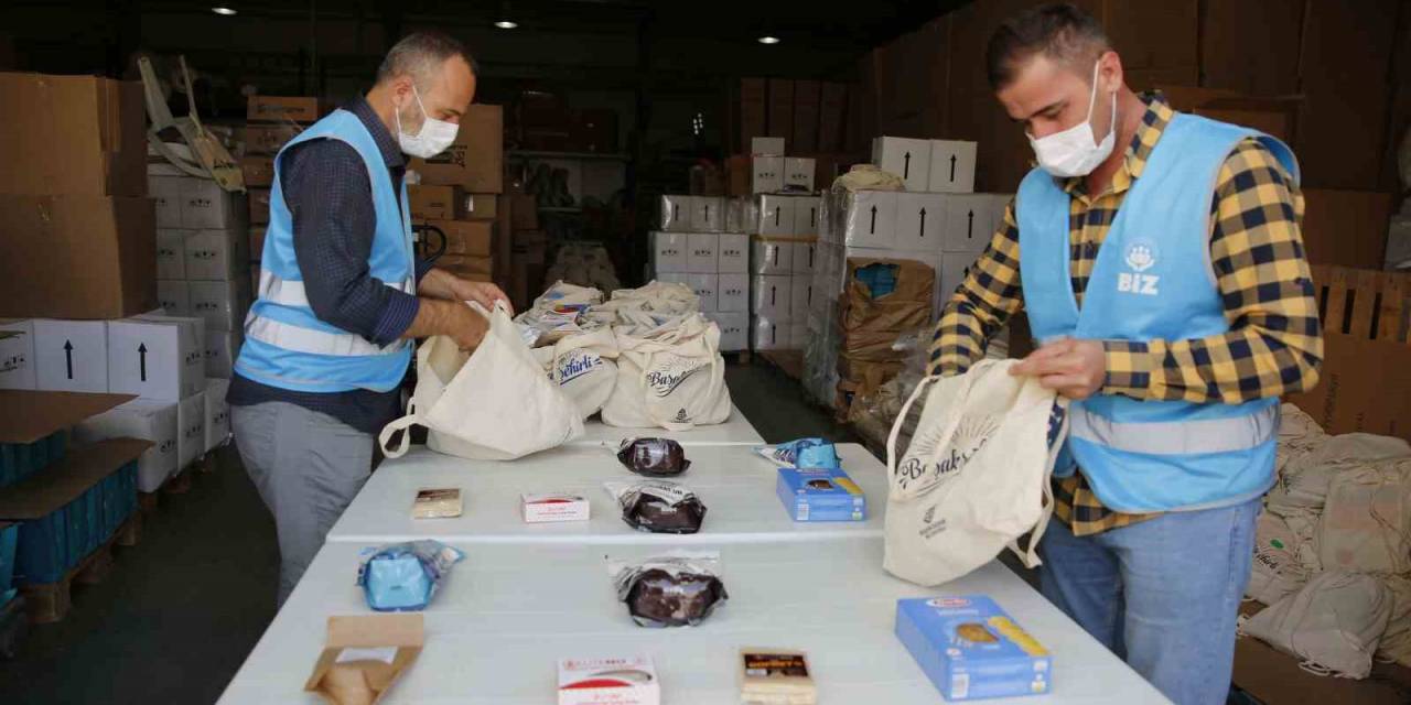 Başakşehir Sosyal Belediyecilik Anlayışıyla İhtiyaç Sahibi Aileleri Yalnız Bırakmıyor