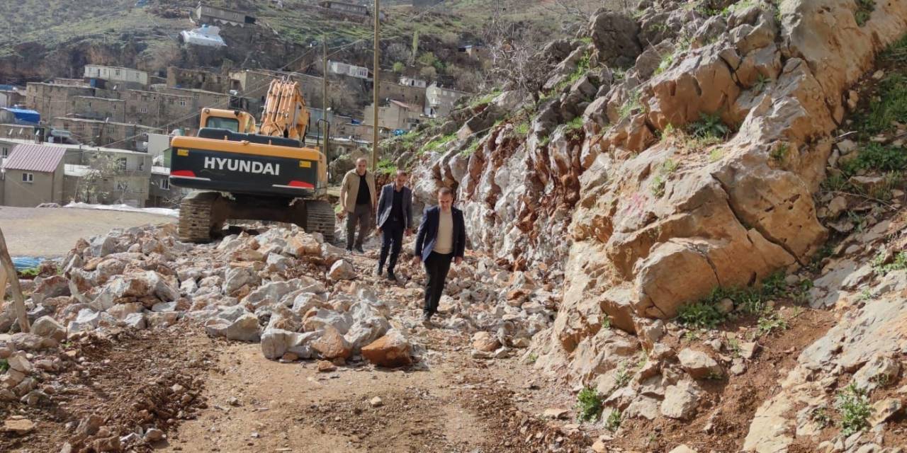 Uludere’de Yeni Yol Açma Çalışmaları Başladı