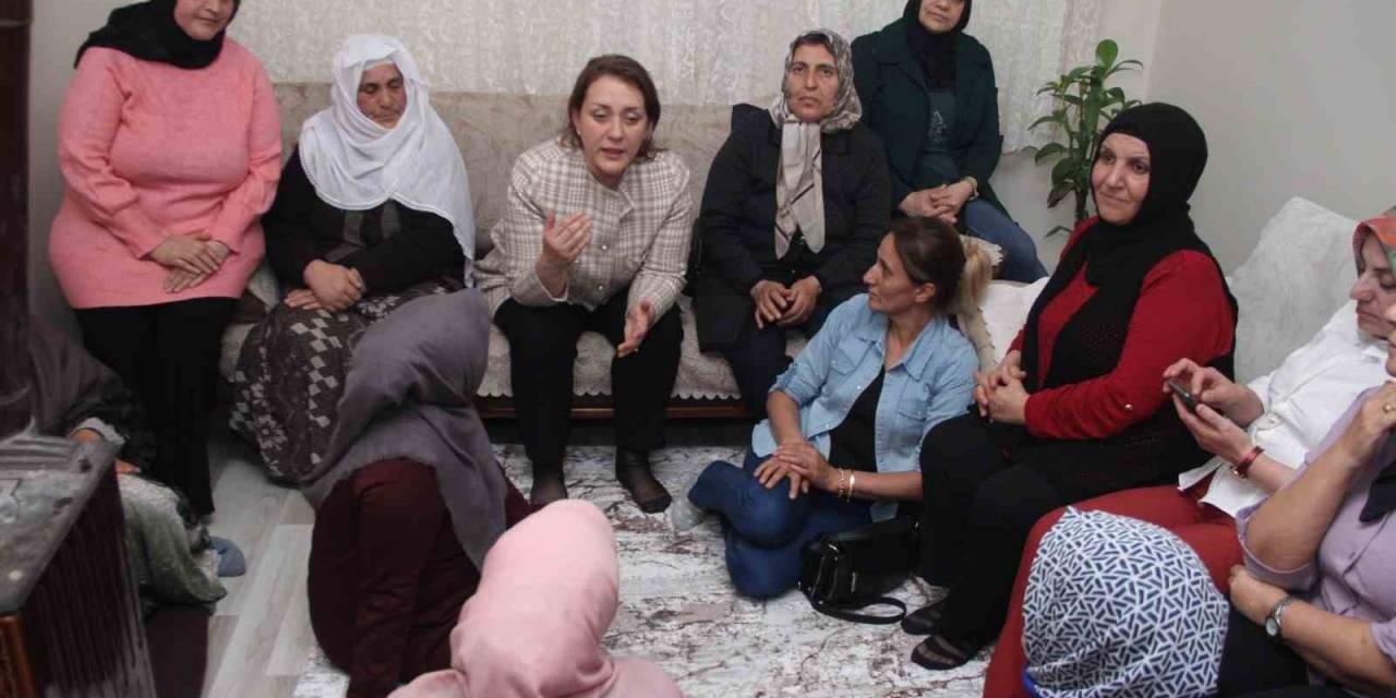 Çelik’ten, Çat Kapı Ziyaretleri