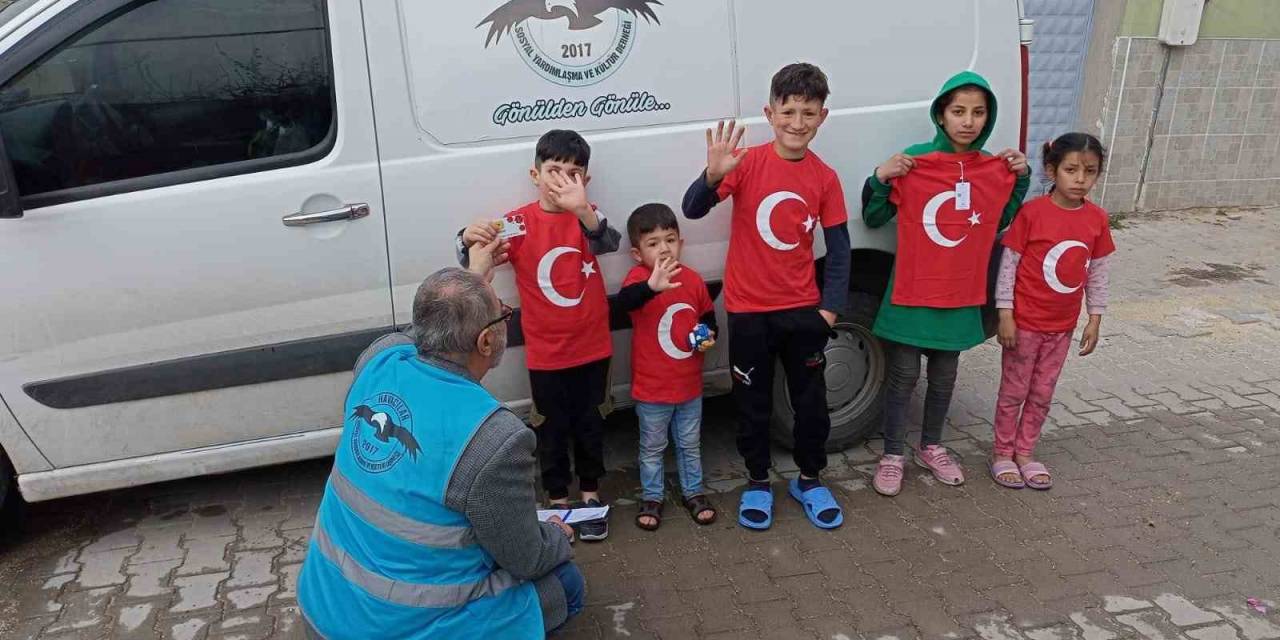 Gönüllü Havacılardan Miniklere 23 Nisan Hediyesi
