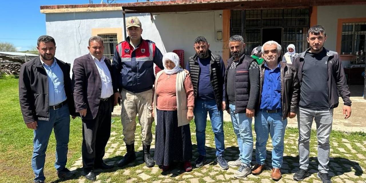 Jandarmadan Şehit Annesine Ziyaret