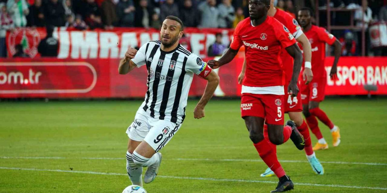 Spor Toto Süper Lig: Ümraniyespor: 0 - Beşiktaş: 1 (ilk Yarı)