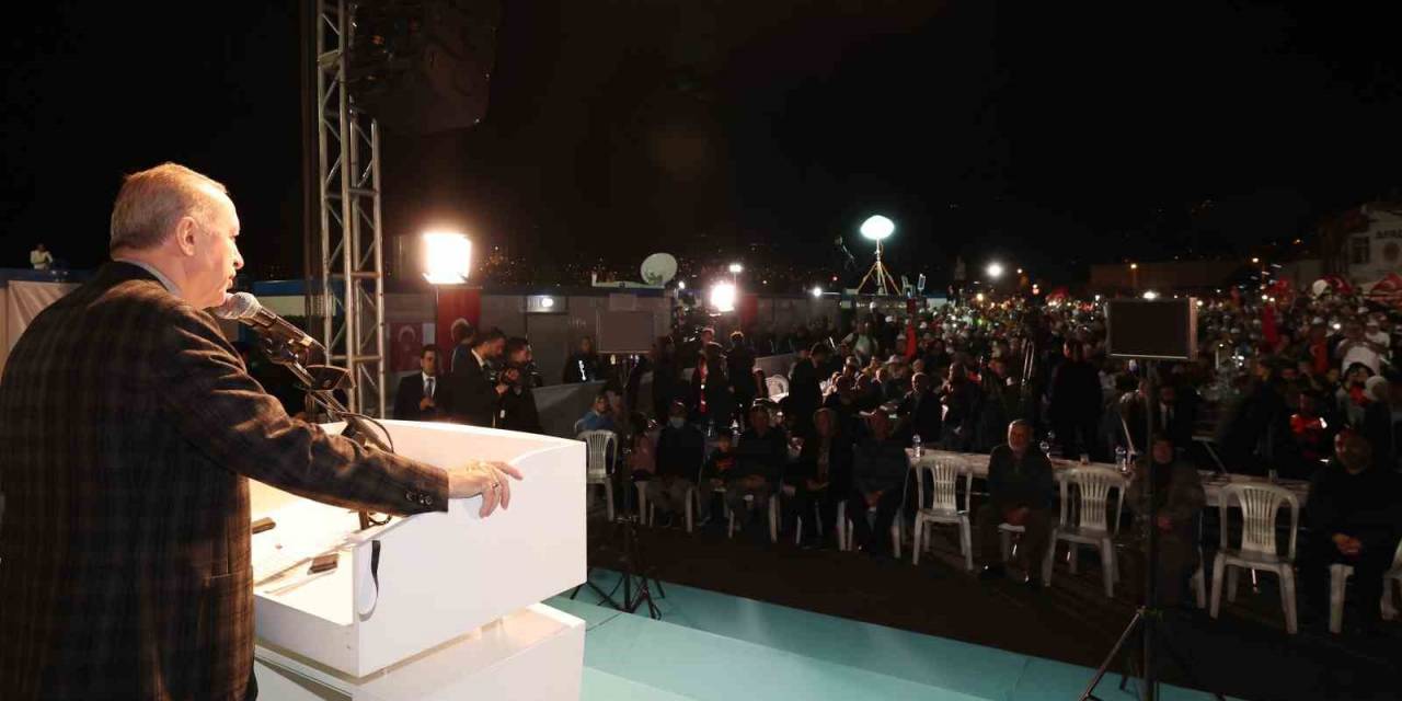 Cumhurbaşkanı Erdoğan: "karanlık Pazarlıklarını Örtmek İçin Durduk Yere Etnik Köken Tartışması Açıyorlar”