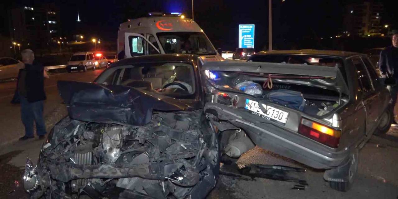 Alkollü Vatandaş Bayram Trafiğini Birbirine Kattı, 4 Araca Kaza Yaptırdı: 3 Yaralı