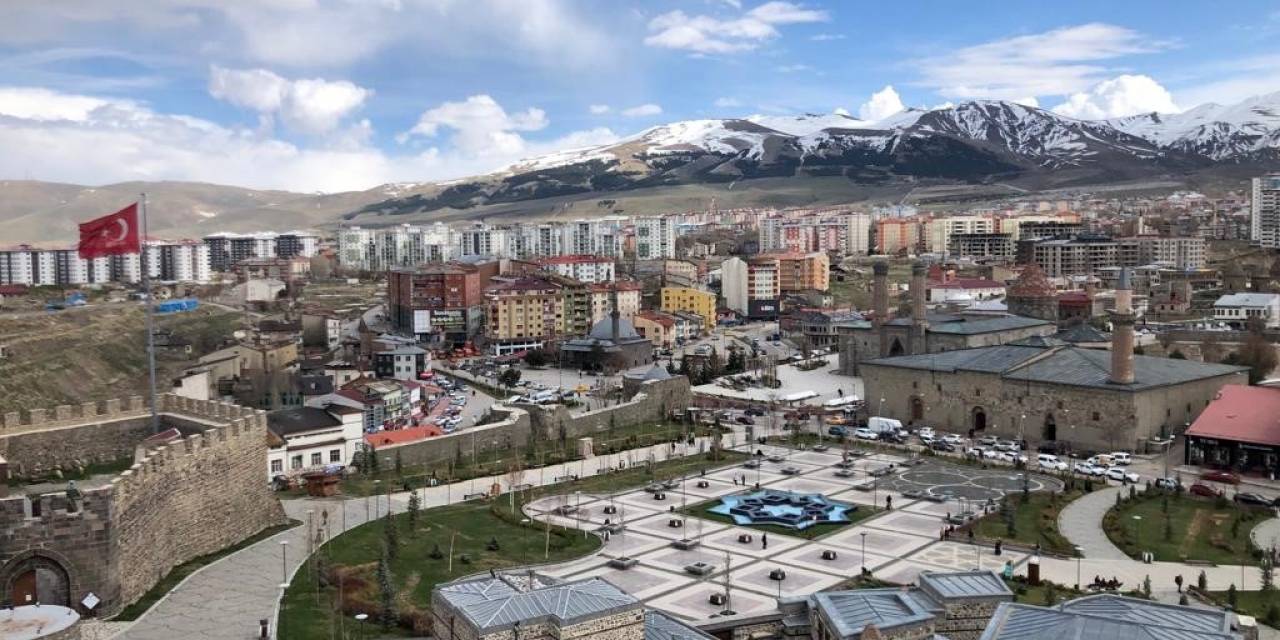 Erzurum’da Tarih Gün Yüzüne Çıkarıldı
