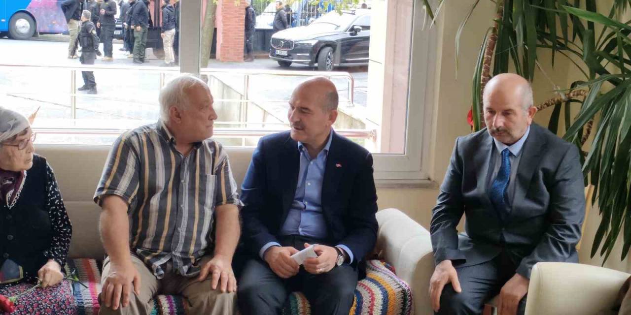 İçişleri Bakanı Soylu Huzurevine Ziyaret Gerçekleştirdi