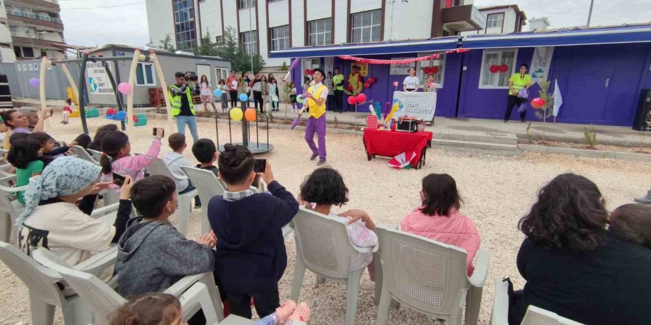 İzmit Belediyesi’nin Yaşam Alanında 23 Nisan Coşkusu
