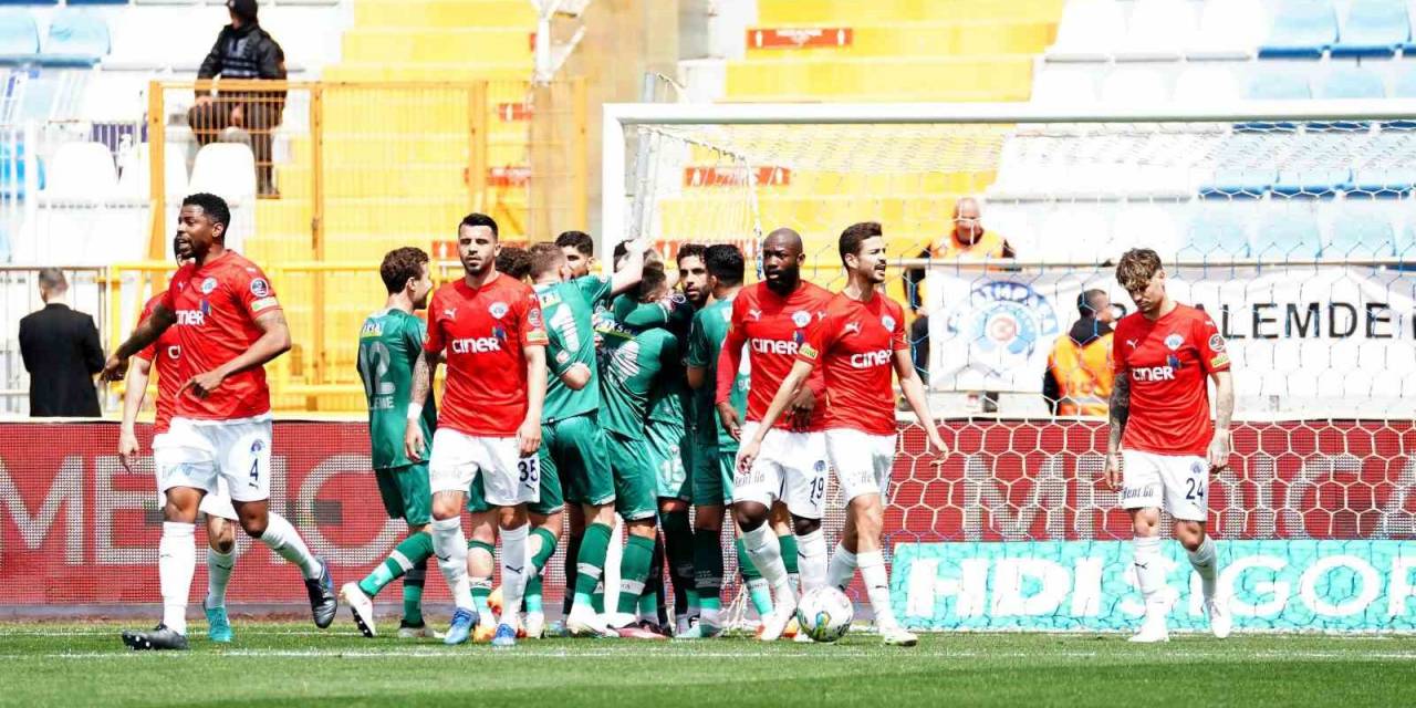 Spor Toto Süper Lig: Kasımpaşa: 1 - Konyaspor: 2 (ilk Yarı)