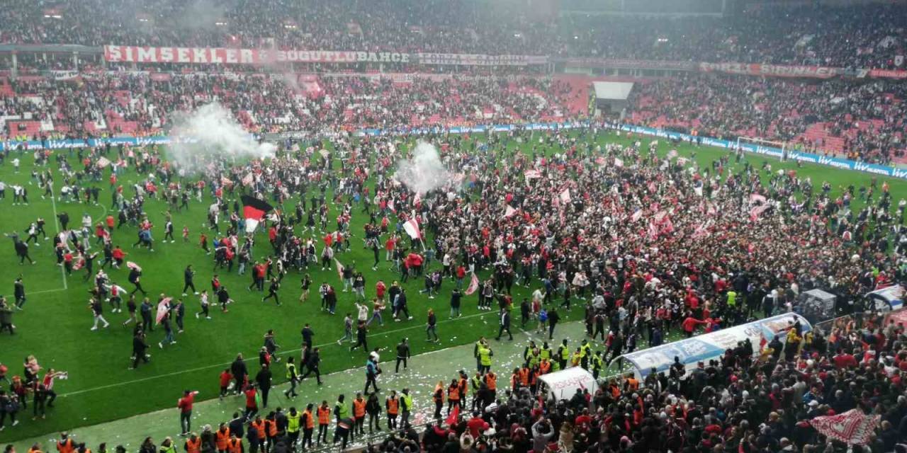 Samsunspor, Süper Lig’e Lider Yükselmeyi Garantiledi