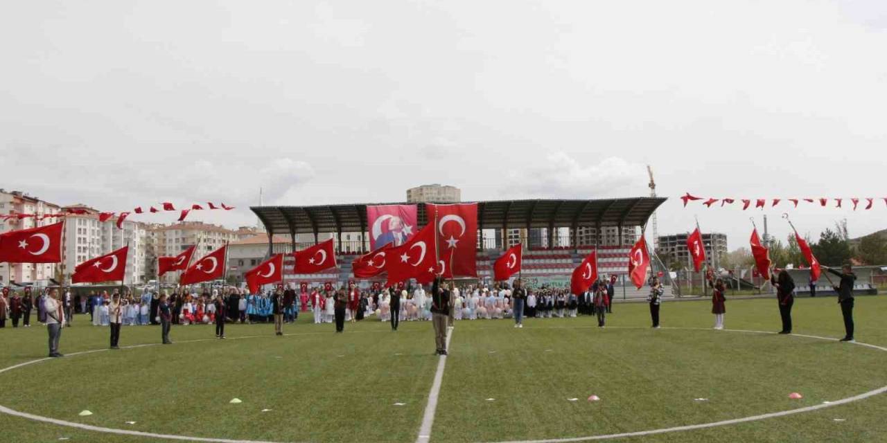 Sungurlu’da 23 Nisan Coşkusu