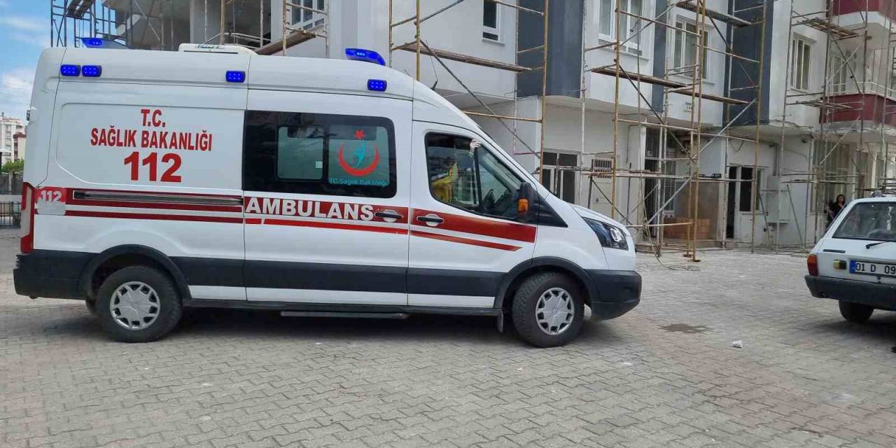 Karısını Ve Akrabasını Vuran Emekli Polis Teslim Oldu