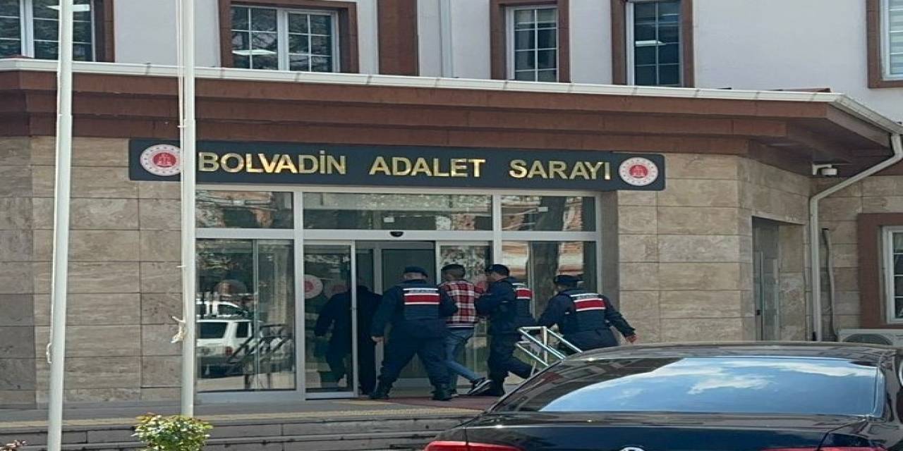 Cezaevi Firarisi Ticari Takside Yakalandı