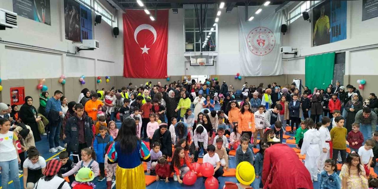 Yakutiye Gençlik Merkezinde Çifte Bayram