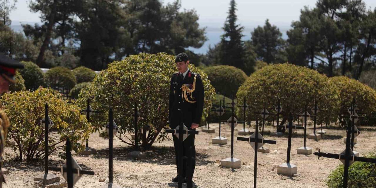 Fransız Ve İngiliz Anıtı’nda Tören Düzenlendi