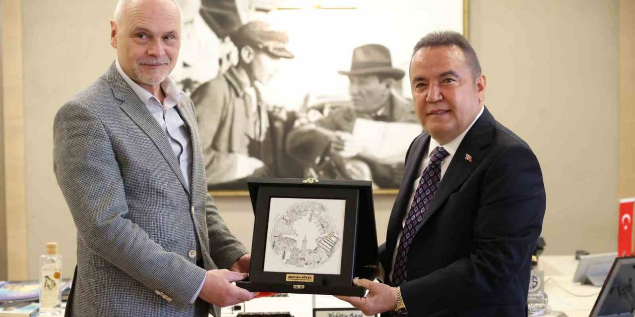 Başkan Böcek, Çek Cumhuriyeti Ankara Büyükelçisi Vacek’i Ağırladı