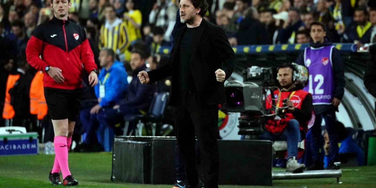 Spor Toto Süper Lig: Fenerbahçe: 3 - İstanbulspor: 3 (maç Sonucu)