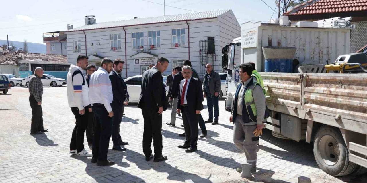 Kütahya’nın Zığra Mahallesi’ne 4 Bin 500 Metrekare Kilit Taşı