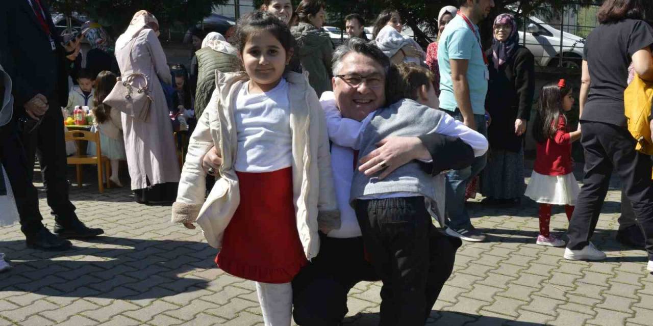 Zbeü’de Bayramı Etkinliklerle Kutladılar
