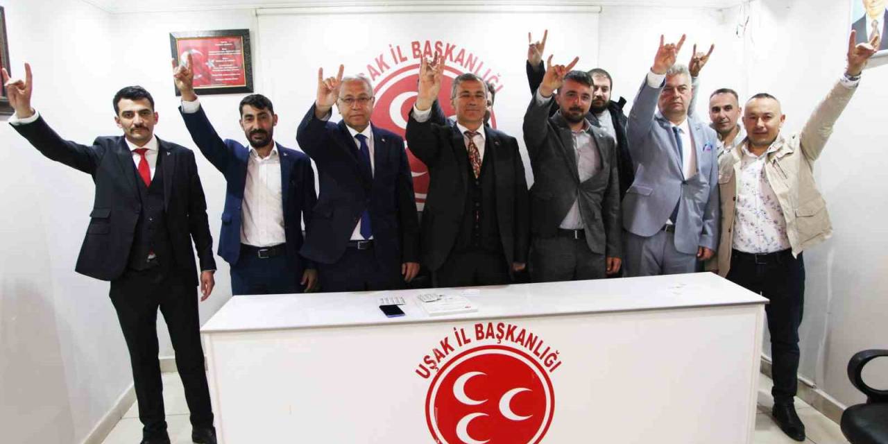 Zafer Partisinden İstifa Eden 25 Kişi Mhp’ye Katıldı