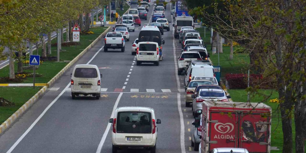 Tekirdağ’da Kara Taşıt Sayısı 305 Bini Geçti