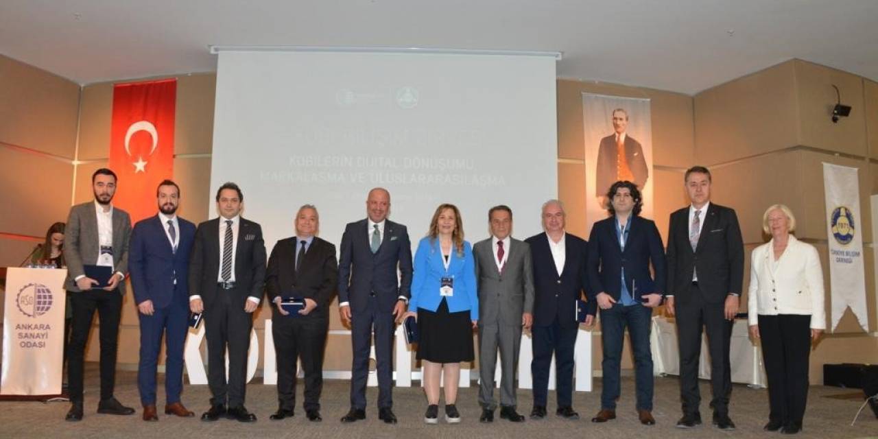 “5. Kobi’ler Ve Bilişim Zirvesi” Ankara’da Gerçekleştirildi